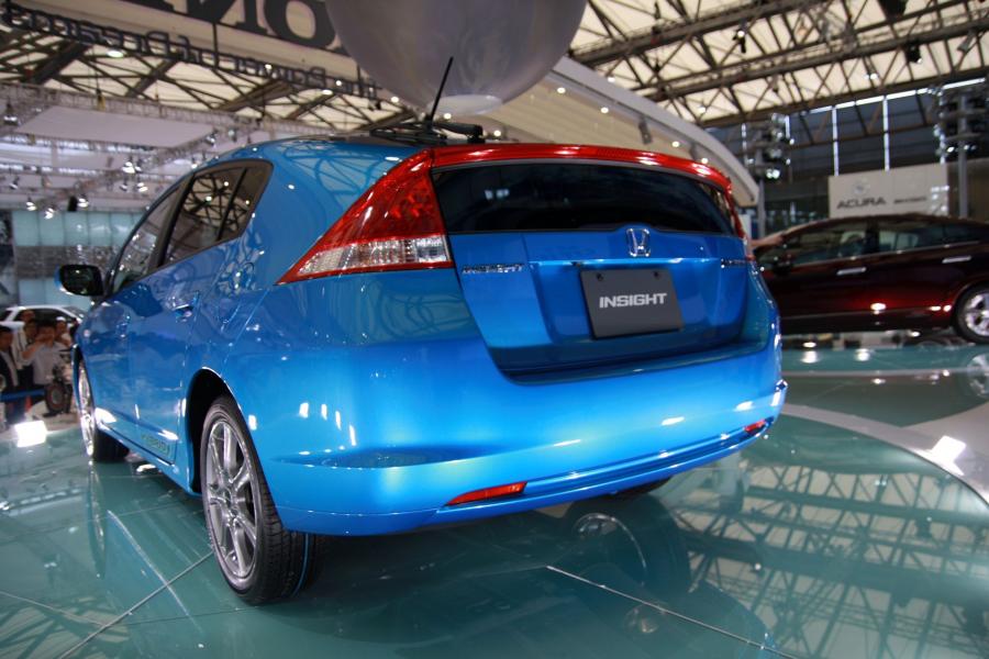  Honda Insight 2010 года  (фото 72 из 84)